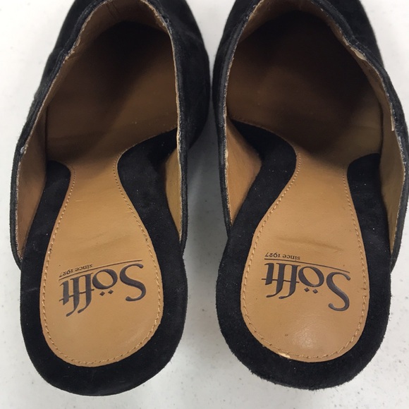 Sofft Suede Scalloped Heels - Picture 14 of 16